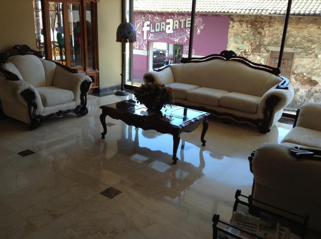 Hotel Real De Uruapan Uruapan  Ngoại thất bức ảnh