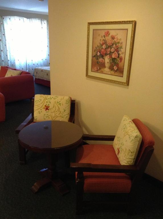 Hotel Real De Uruapan Uruapan  Ngoại thất bức ảnh