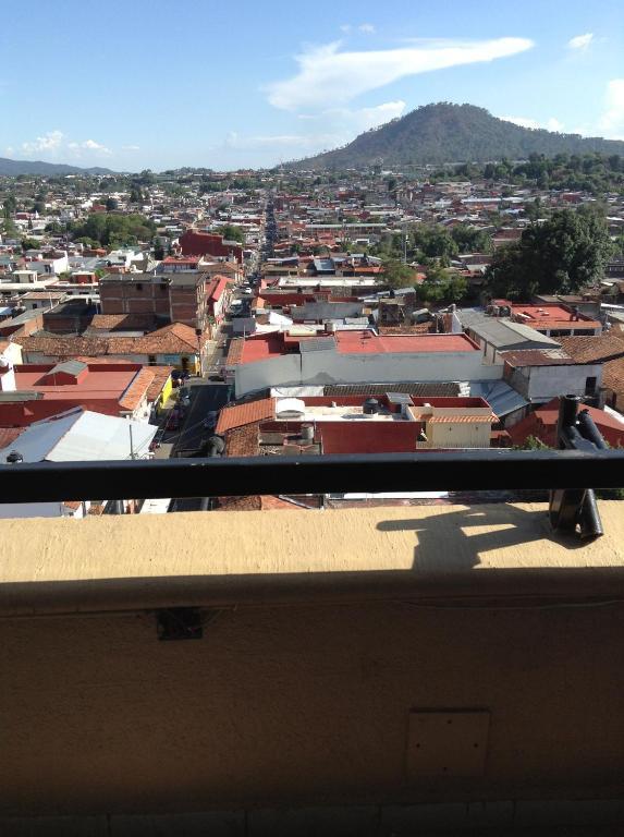 Hotel Real De Uruapan Uruapan  Ngoại thất bức ảnh